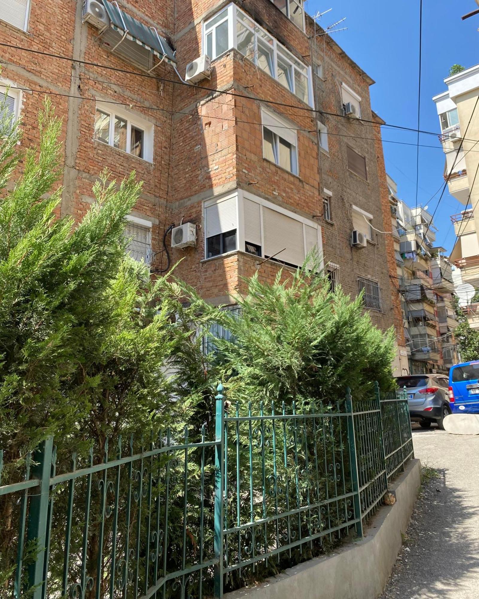Central Welcoming Apartment In Tirana Exteriör bild